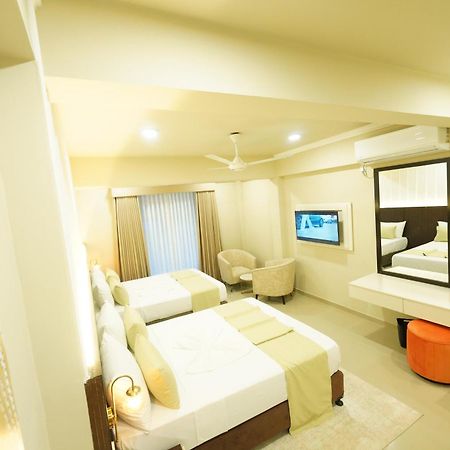 Hotel Grand Amanee รัตนปุระ ภายนอก รูปภาพ