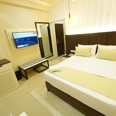 Hotel Grand Amanee รัตนปุระ ภายนอก รูปภาพ