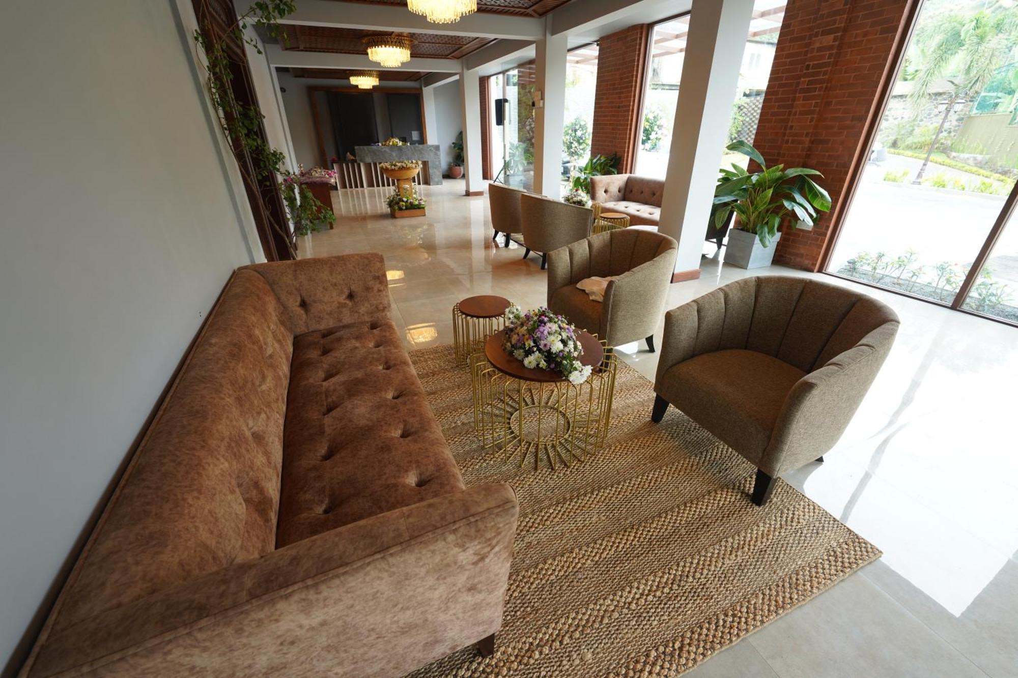 Hotel Grand Amanee รัตนปุระ ภายนอก รูปภาพ