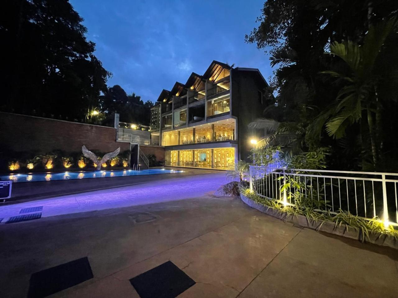 Hotel Grand Amanee รัตนปุระ ภายนอก รูปภาพ