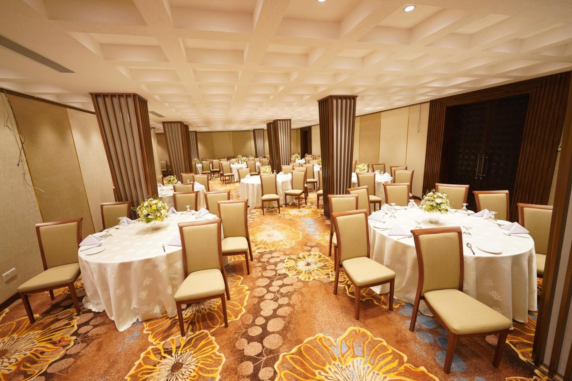 Hotel Grand Amanee รัตนปุระ ภายนอก รูปภาพ