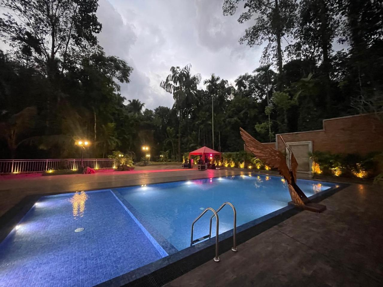 Hotel Grand Amanee รัตนปุระ ภายนอก รูปภาพ